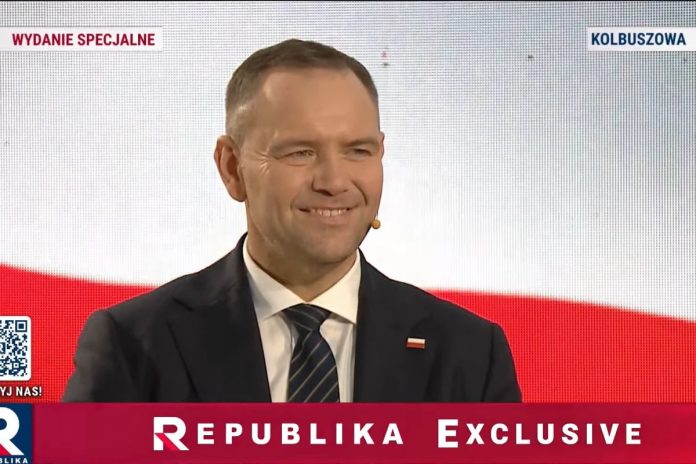 Prezydent Karol Nawrocki podczas rozmowy w Republika TV. Foto: print screen Republika TV