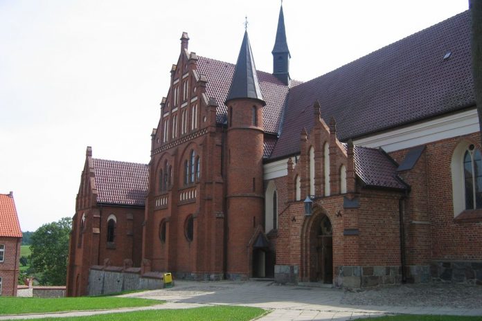 Sanktuarium maryjne w Gietrzwałdzie.