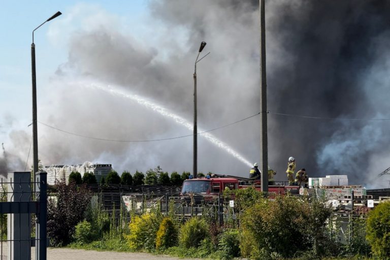 tarnow pozar dym straz pozarna