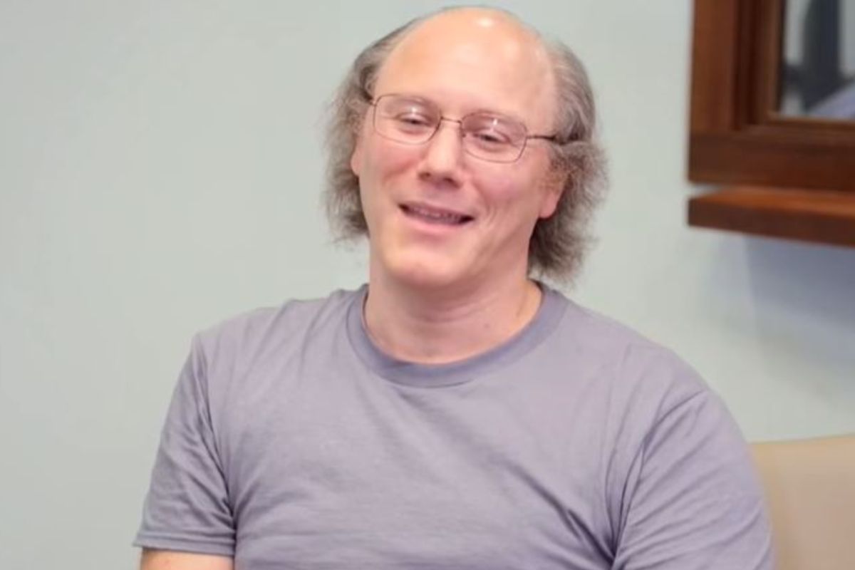 Lewacka propaganda przyniosła efekt. Zabił rodziców z „poczucia obowiązku”. Wszystkim pochwalił się przed kamerami