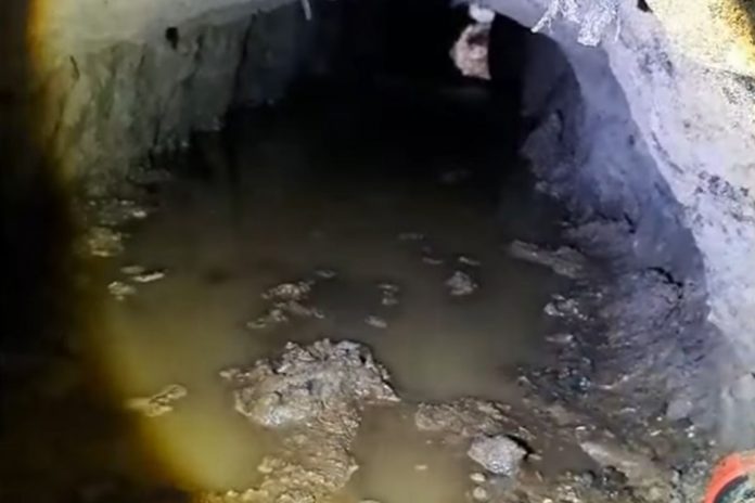 Przekop, tunel, przejście graniczne.