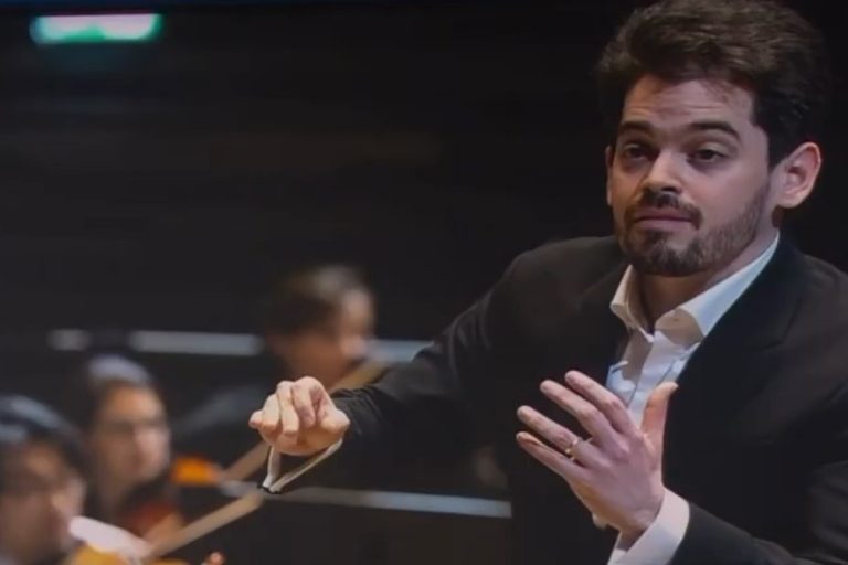 Lahav Shani, dyrektor muzyczny Filharmonii Izraelskiej. screen Tagesthemen