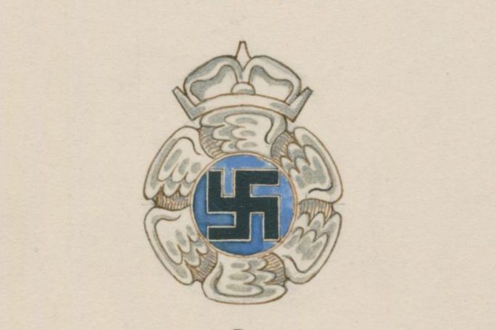 NCZAS.INFO | Projekt odznaki lotniczej Finlandii ze swastyką, początkowo odznaki pilotów wojskowych, używanej w latach 1918–1945.