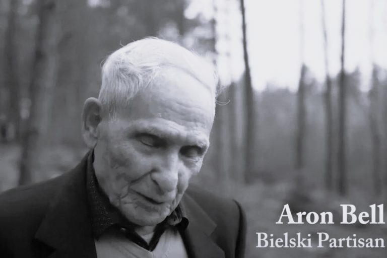 Zmarł Aron Bielski z żydowskiego oddziału mordującego Polaków.