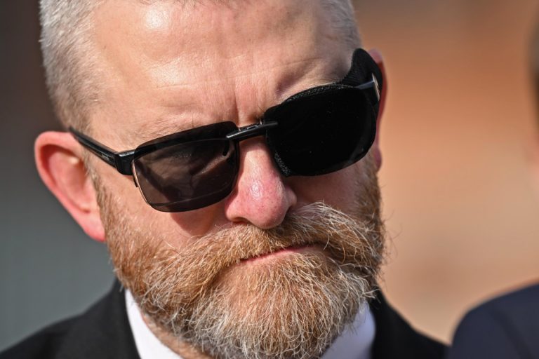 NCZAS.INFO | Popularność Grzegorza Brauna wywołuje coraz większy popłoch wśród reprezentantów narzuconego nam systemu. / Foto: PAP