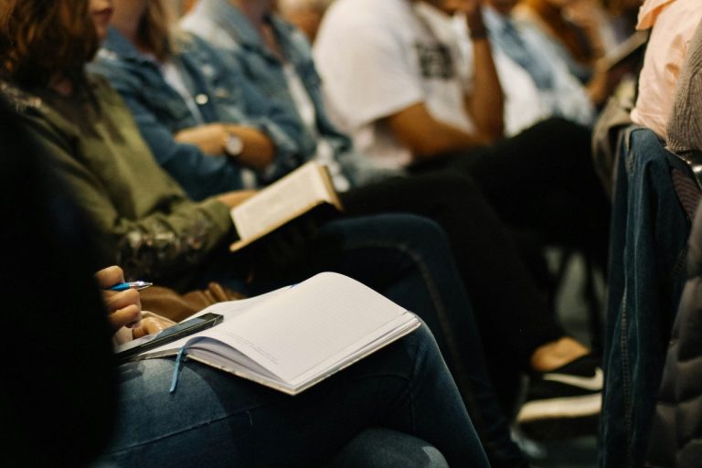 kosciol zbor wyklad nabozzenstwo wiara