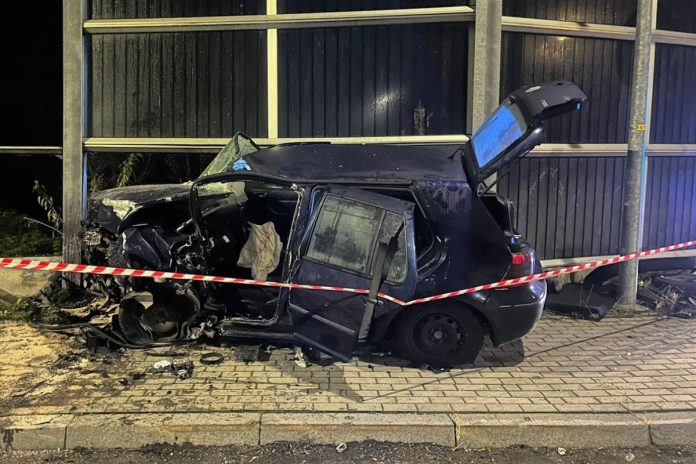 samochod wrak podolsze zator wadowice policja