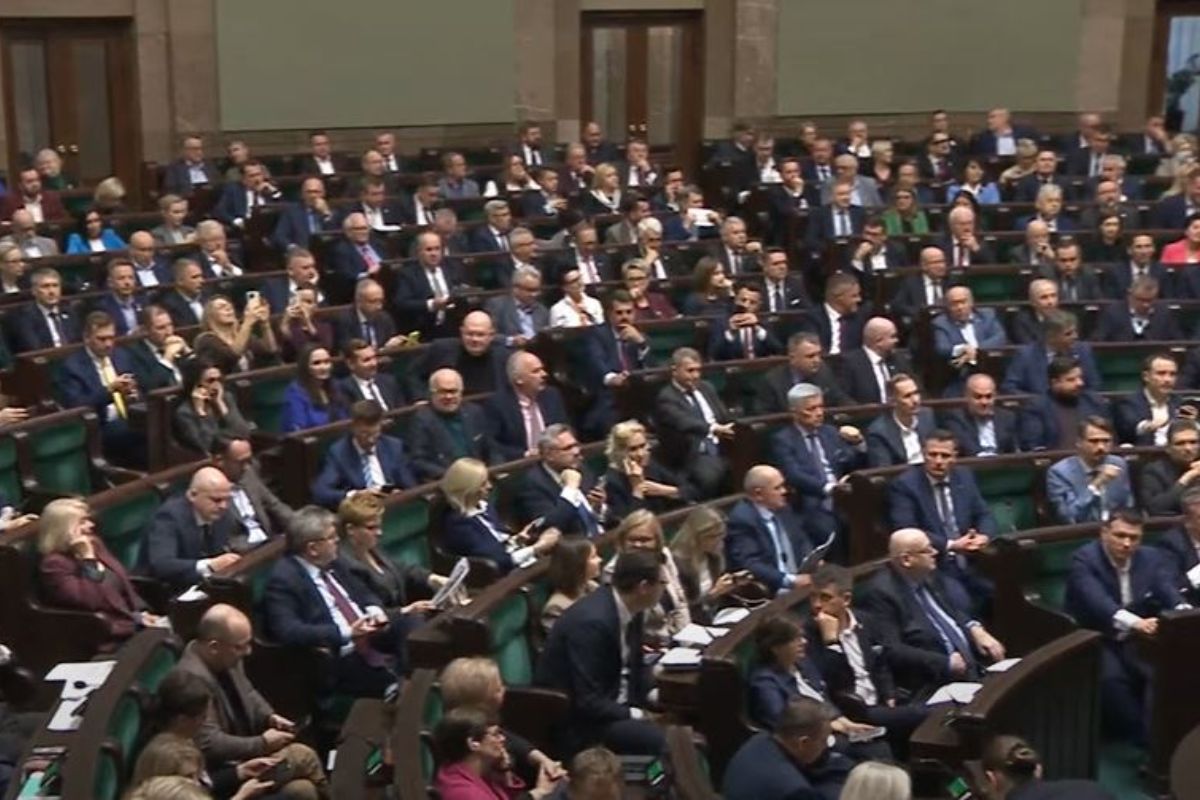 Sejm uchwalił ustawę o ratyfikacji umowy z Ukrainą. Reguluje m.in. działalność służb