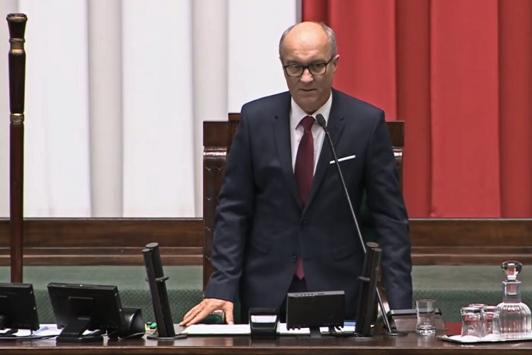 Czerwony Marszałek Włodzimierz Czarzasty. / Foto: YT (screen)