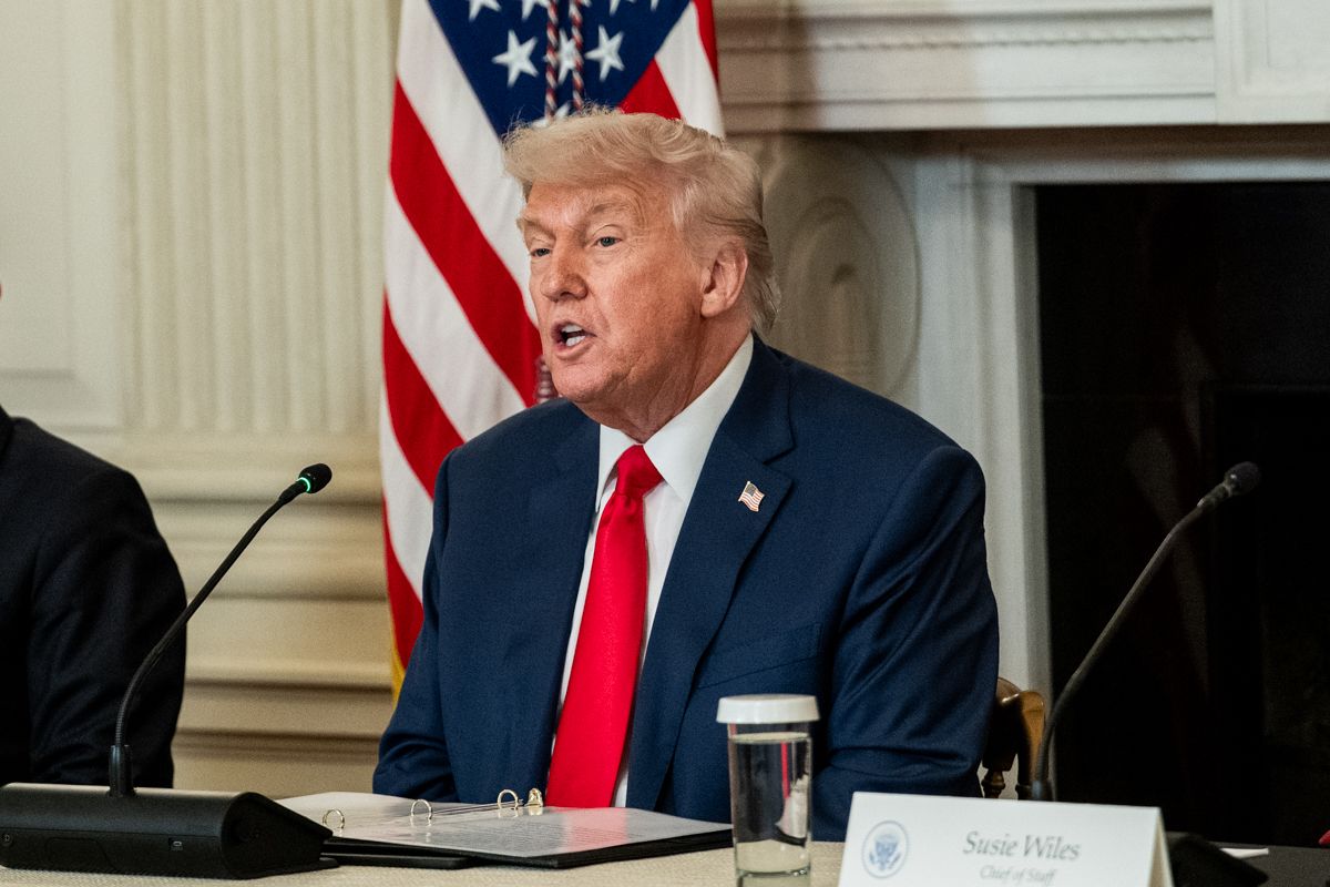 Trump o imigrantach. „Ich kraj śmierdzi, nic nie robią, tylko narzekają”. Somalijczycy w USA wyłudzili ponad 1 mld dolarów.