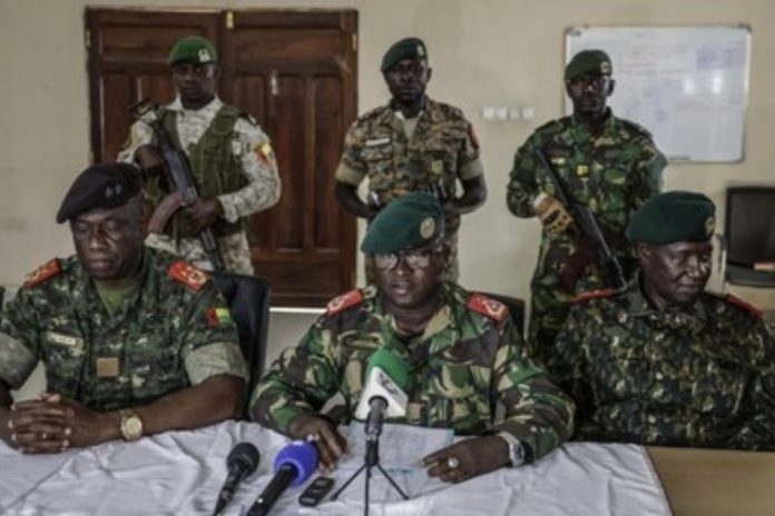 Zamach stanu w Gwinei Bissau.