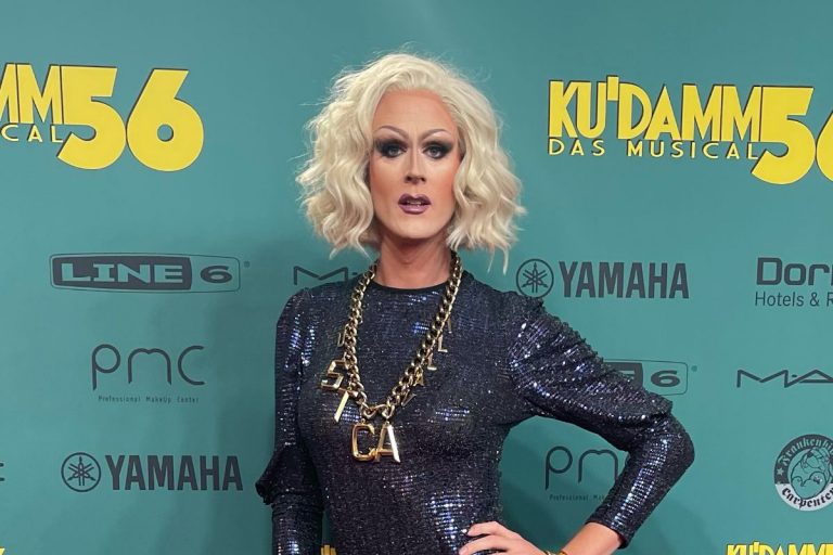 Mario Olszinski, co to przebierał się za kobietę pod pseudonimem Jurassica Parka.