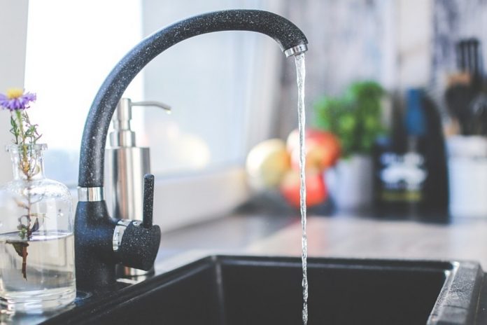 kran woda kanalizacja