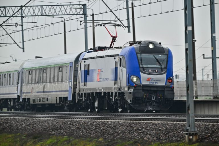 Pociąg PKP Intercity.