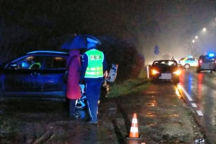 Ukrainiec przejechał przechodnia i odjechał z miejsca zdarzenia.