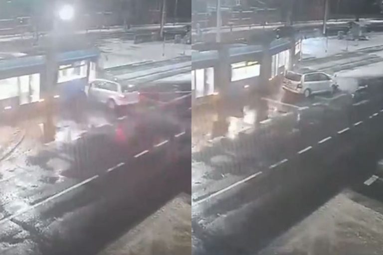 We Wrocławiu auto prowadzone przez porywaczy uderzyło w tramwaj