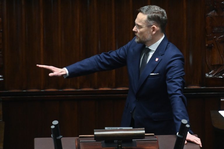 NCZAS.INFO | Szef Kancelarii Prezydenta RP Zbigniew Bogucki na sali obrad Sejmu. Foto: PAP