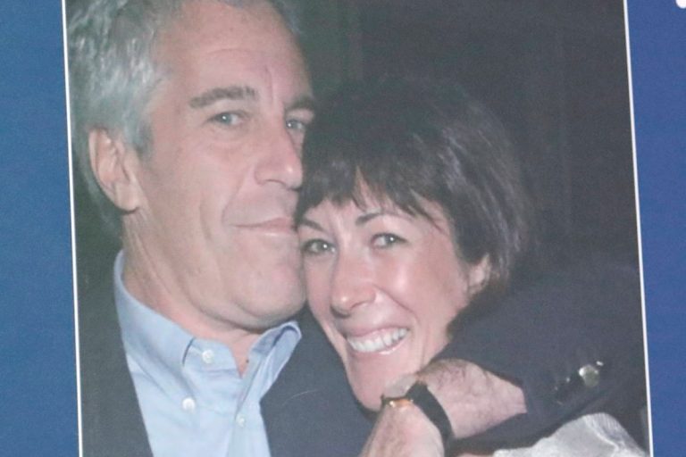 NCZAS.INFO | Jeffrey Epstein i Ghislaine Maxwell. Źródło: FBI. Foto: PAP/EPA