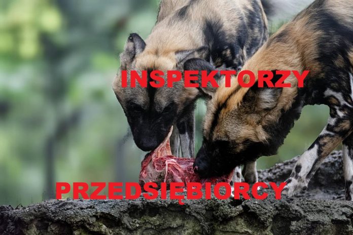 Hieny Państwo interweniujące w relacje pracodawców i pracowników.