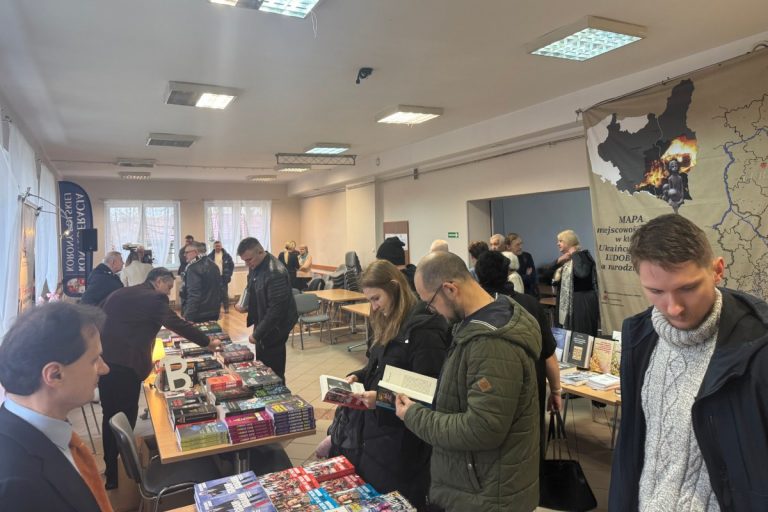 NCZAS.INFO | Targi Książki Bez Cenzury w Zielonej Górze. Foto: Marek Skalski