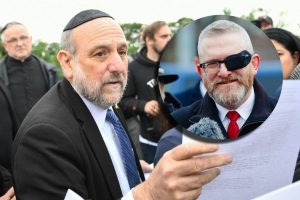 Rabin Michael Schudrich oraz Grzegorz Braun.
