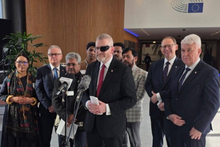 grzegorz braun indie