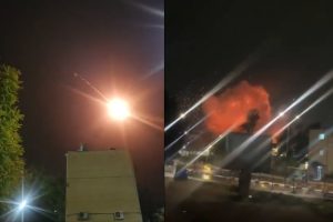 NCZAS.INFO | Irańskie rakiety uderzyły w miasto Dimona w Izraelu. Foto: print screen X