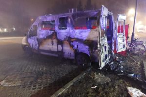 Pożar kampera w Ustce.