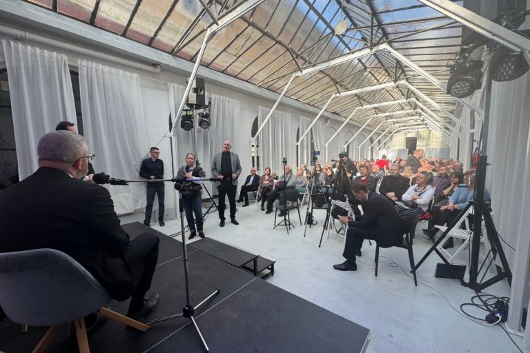 Grzegorz Braun podczas Q&A.