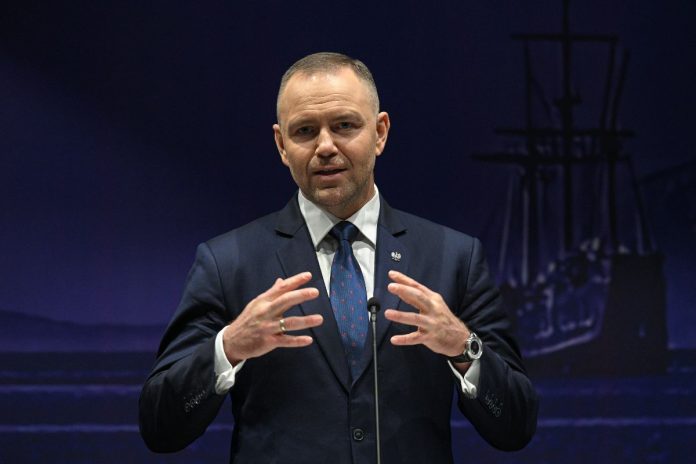Karol Nawrocki