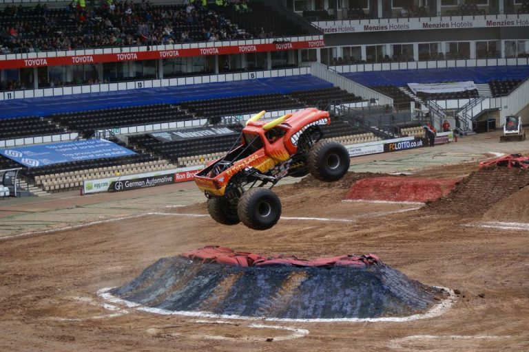 Monster truck