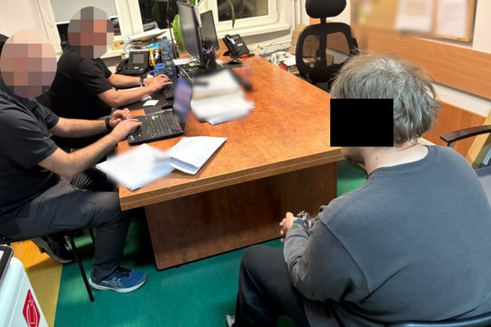 25-latek nagrywał koleżanki z pracy w toalecie.