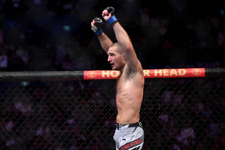 Sean Strickland mistrzem UFC.
