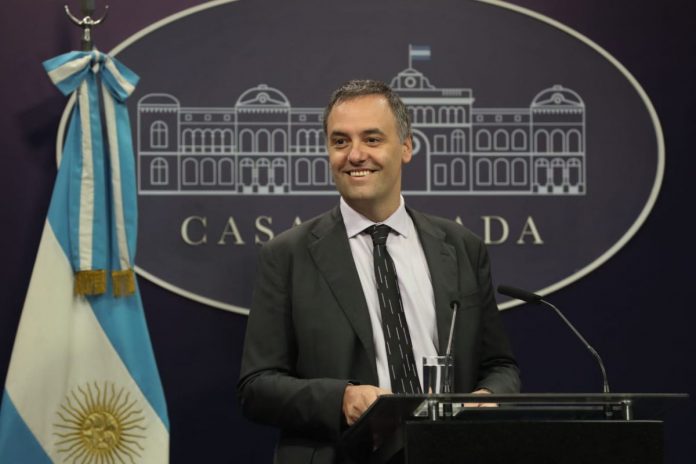 Manuel Adorni