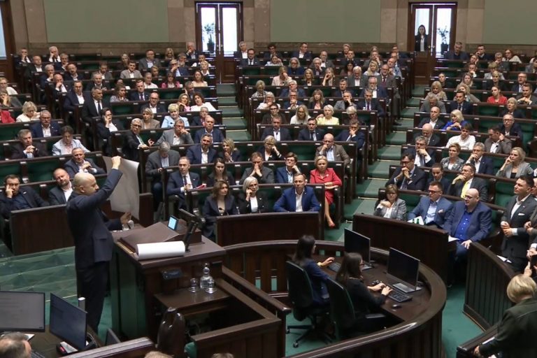NCZAS.INF | Uczczenie pamięci zamordowanego Henry'ego Nowaka w wykonaniu koalicji rządowej Donalda Tuska. To są obrońcy naszej kultury i cywilizacji czy raczej nasi wrogowie? Foto: X/Piotr Skelnik