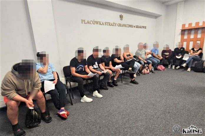 sg straz graniczna malopolska imigranci