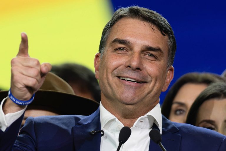 NCZAS.INFO | Flavio Bolsonaro. Foto: PAP/EPA