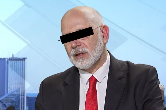 maciej s