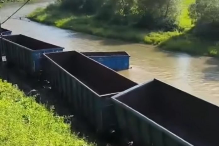 pociag poprad piwniczna-zdroj wierchomla