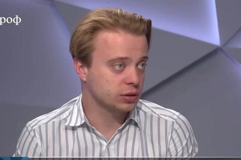 NCZAS.INFO | Artem Bronżukow.