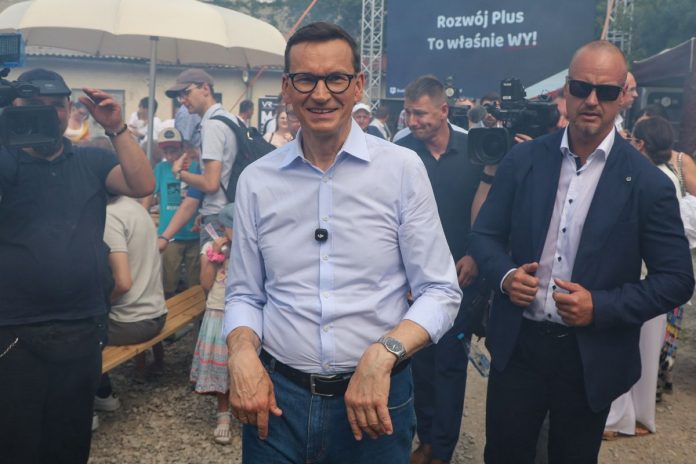 NCZAS.INFO | Mateusz Morawiecki podczas wydarzenia „Rozwój + Wy”.