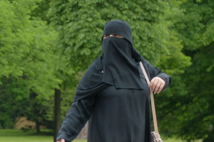 Burka.