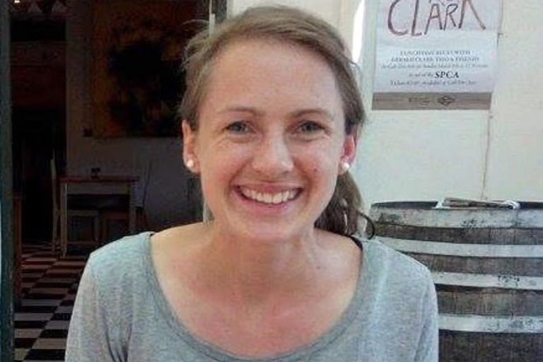 Elisabeth-Jane Ross nie żyje. Została zamordowana przez imigranta.