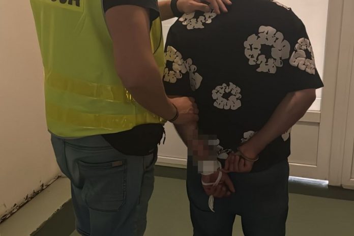 35-letni Kolumbijczyk zatrzymany przez policję po ataku na kierowcę taksówki w Słupsku.