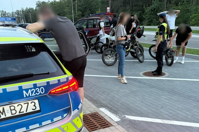 policja białystok motorowery