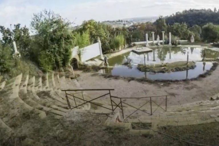 Ponad 2 lata więzienia dla fałszywego archeologa