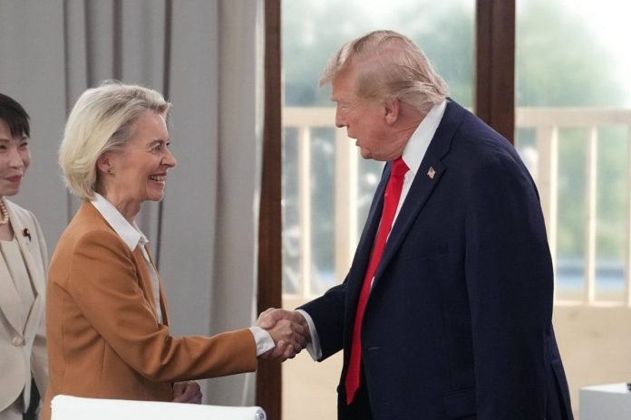 NCZAS.INFO | Ursula von der Leyen oraz Donald Trump. /