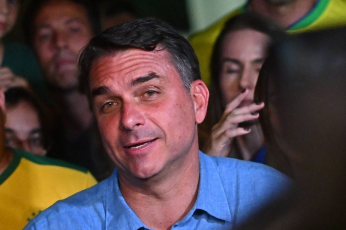Flavio Bolsonaro.