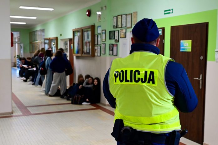 policja szkola kontrola