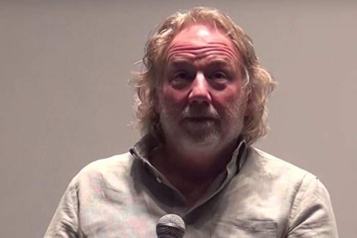 Timothy Busfield.